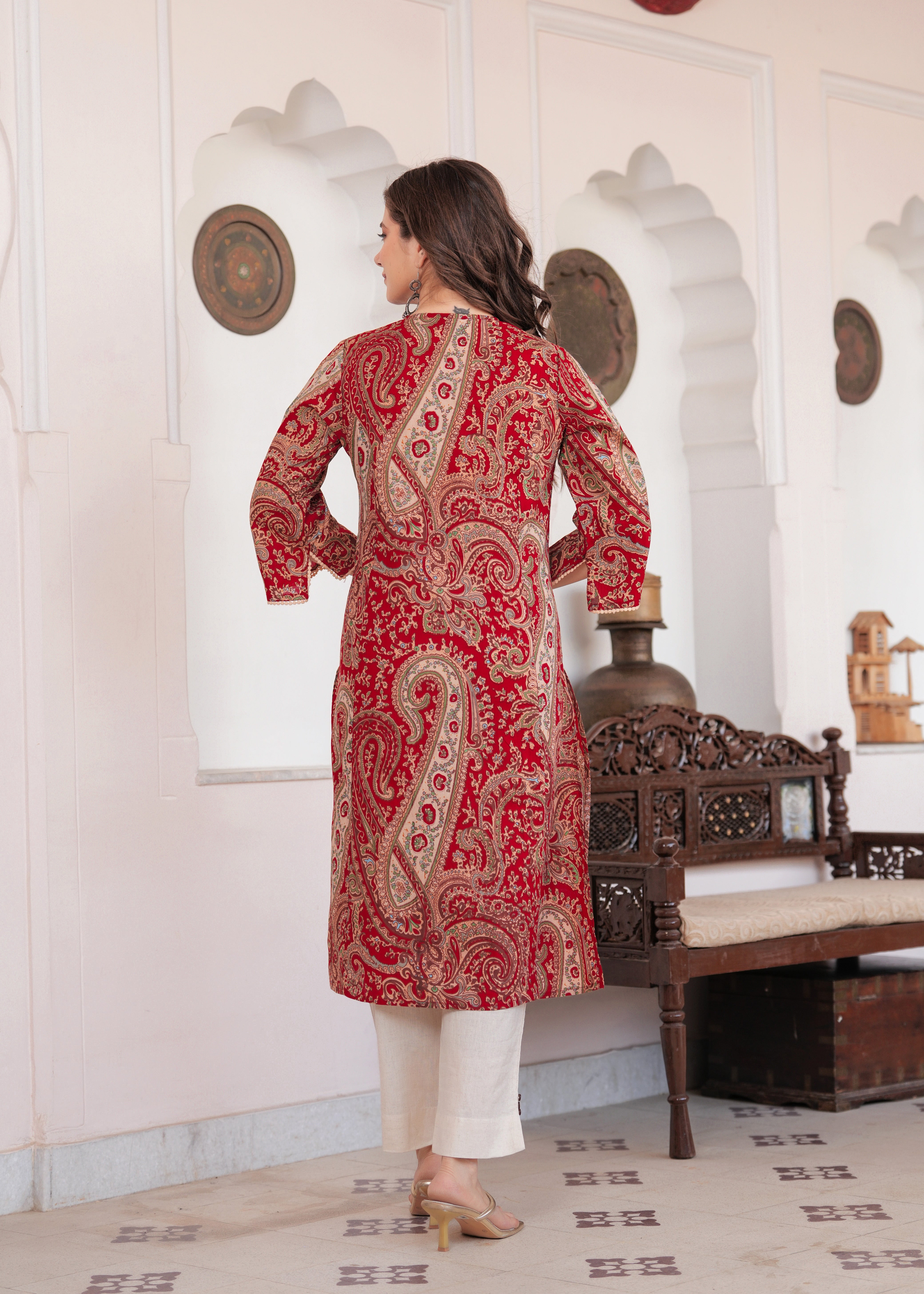 Hawa Mahal Glow Kurti Set