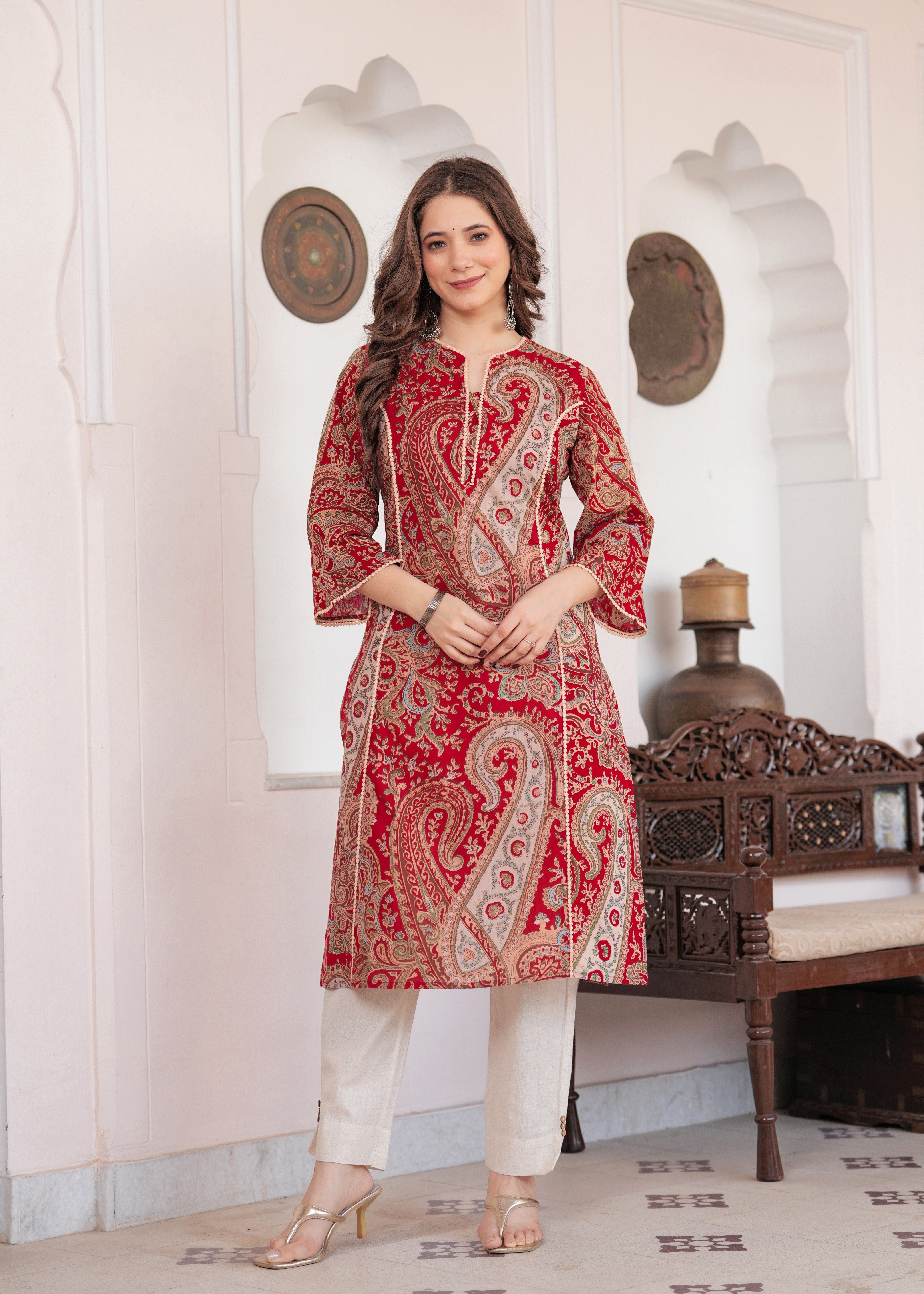 Hawa Mahal Glow Kurti Set