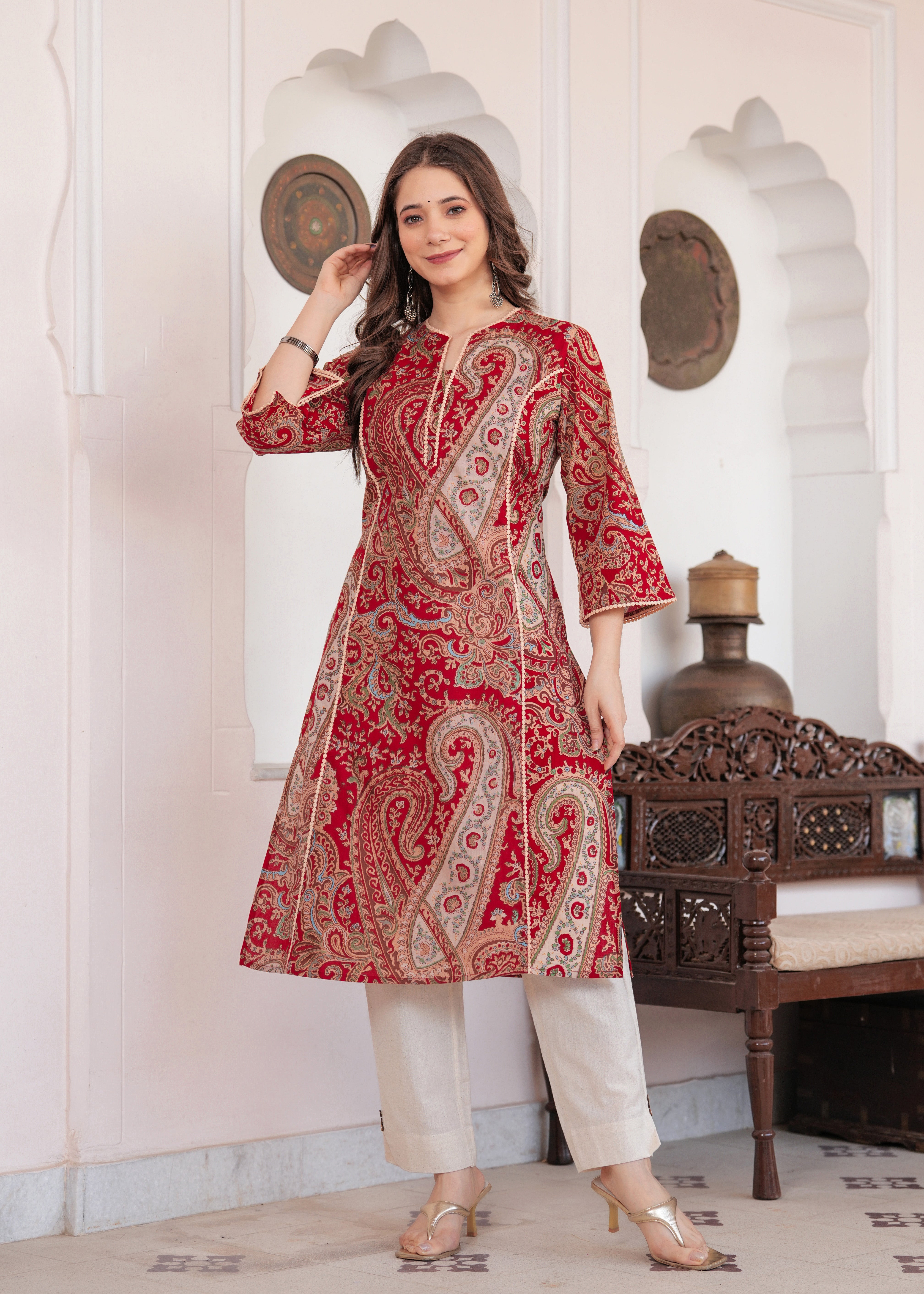 Hawa Mahal Glow Kurti Set