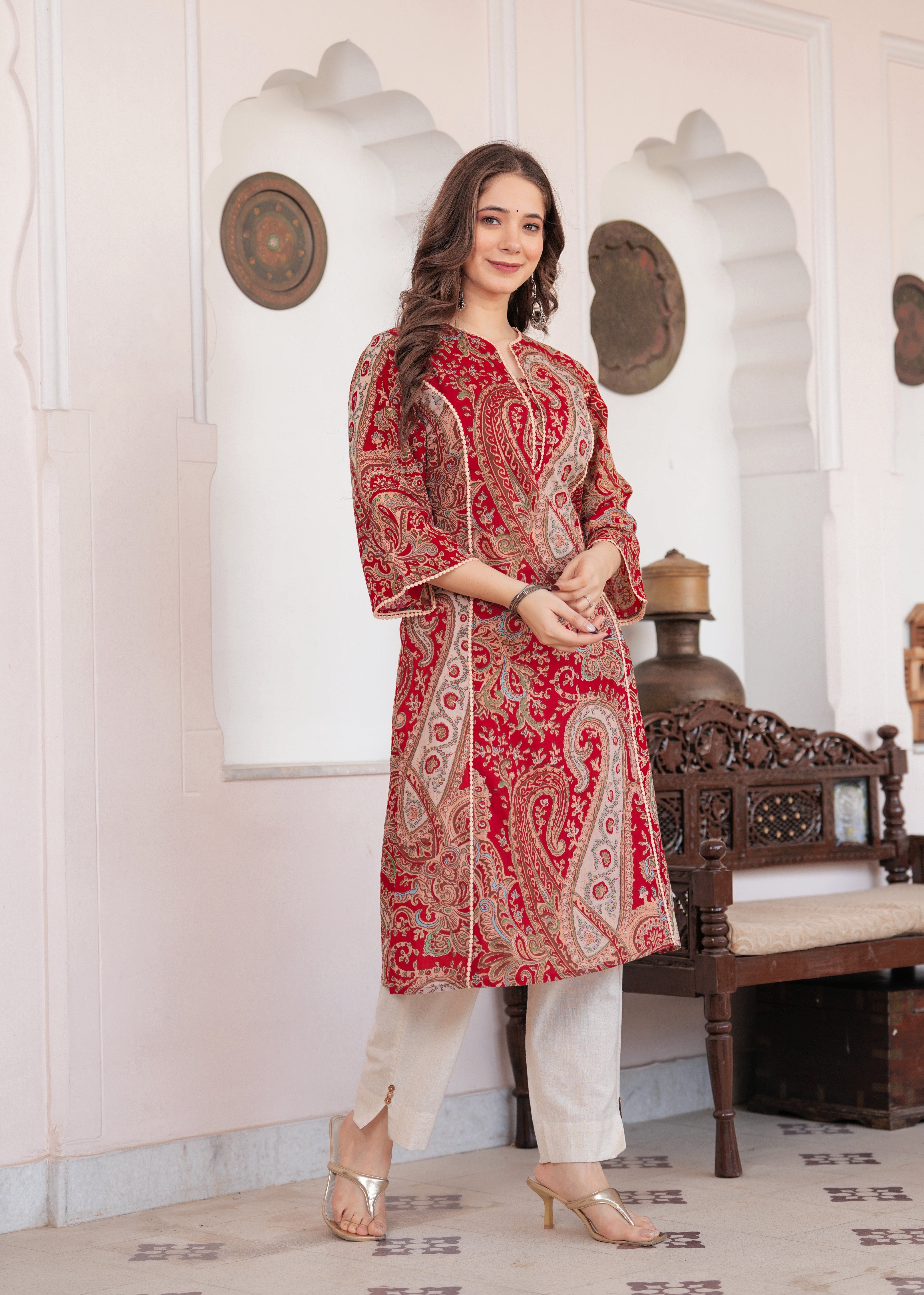 Hawa Mahal Glow Kurti Set